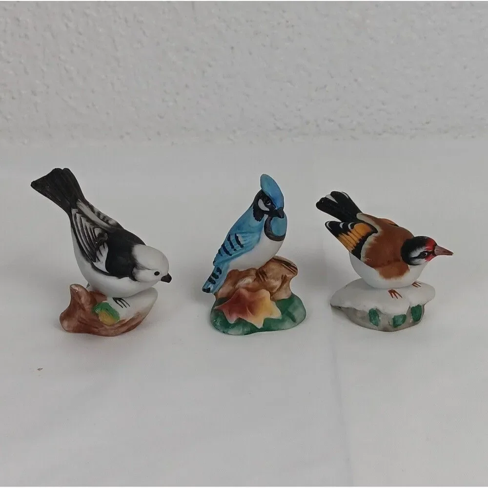 Franklin Mint Garden Bird World Snow Bunting Bluejay Goldfinch Lot Mini Figures